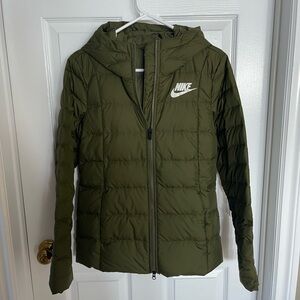 Nike Jacket Women’s Olive Green